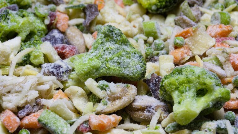 Jak otwierać mrożonki, żeby nadawały się do dalszego przechowywania