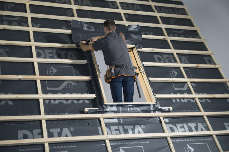 Jak zaoszczędzić na ogrzewaniu dzięki dobrze uszczelnionym oknom dachowym?