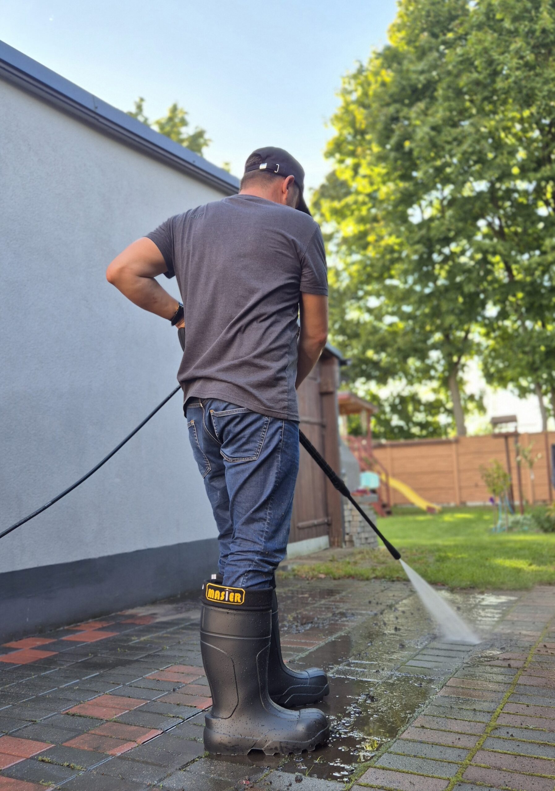 ​Test kaloszy rolniczych: wygoda, wodoodporność i trwałość